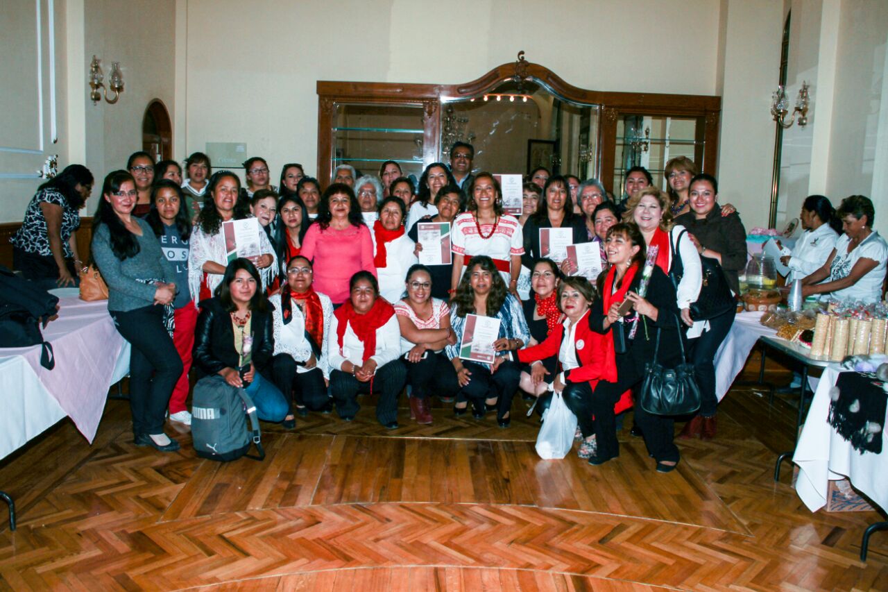 Celebra el ONMPRI a las mujeres en su día